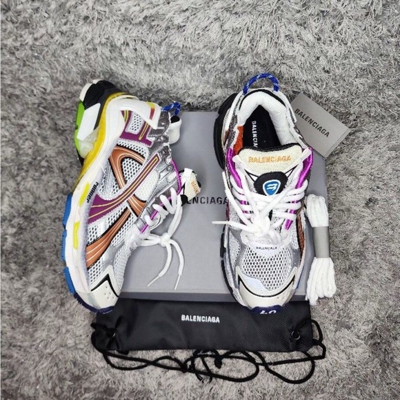 Balenciaga Vibrant Multicolor Sneakers - Picture 1 of 4